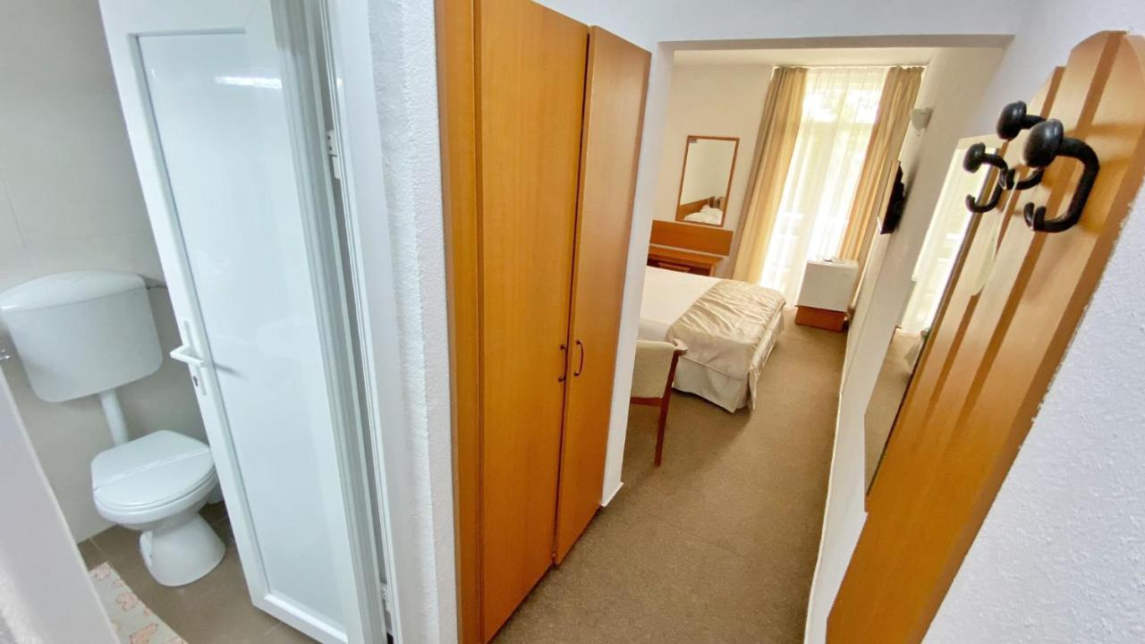 Hotel Decebal Neptun Buitenkant foto
