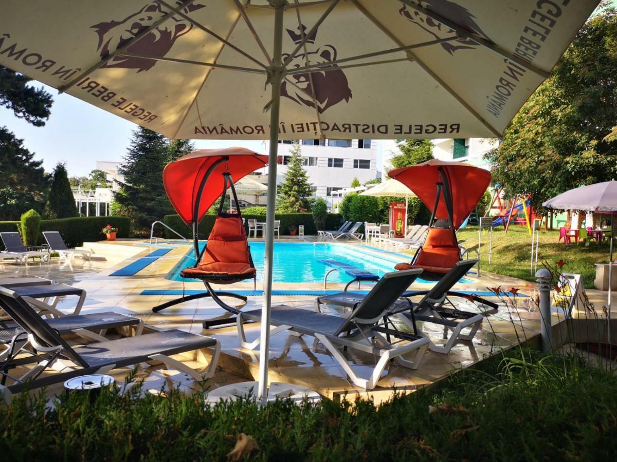 Hotel Decebal Neptun Buitenkant foto
